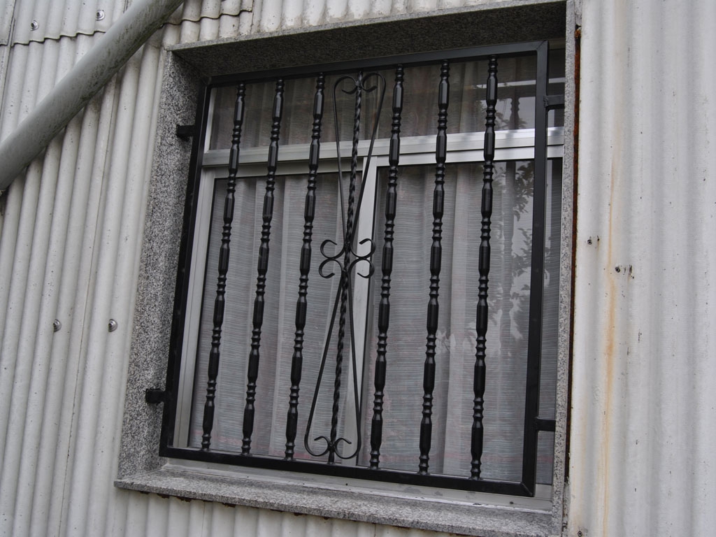 Rejas Para Ventanas y Puertas
